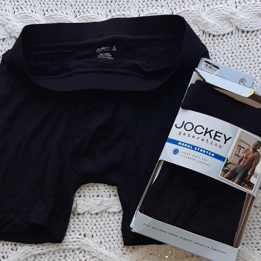 New 2 pack boxer briefs man's 28- 3